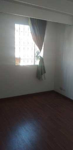 Casa en venta en Villas De Granada, Bogotá · foto 6 de 19