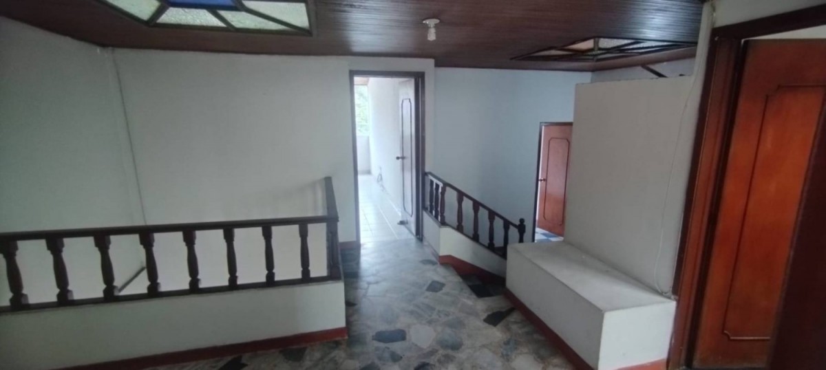 Casa en venta en Normandia, Bogotá · foto 6 de 24