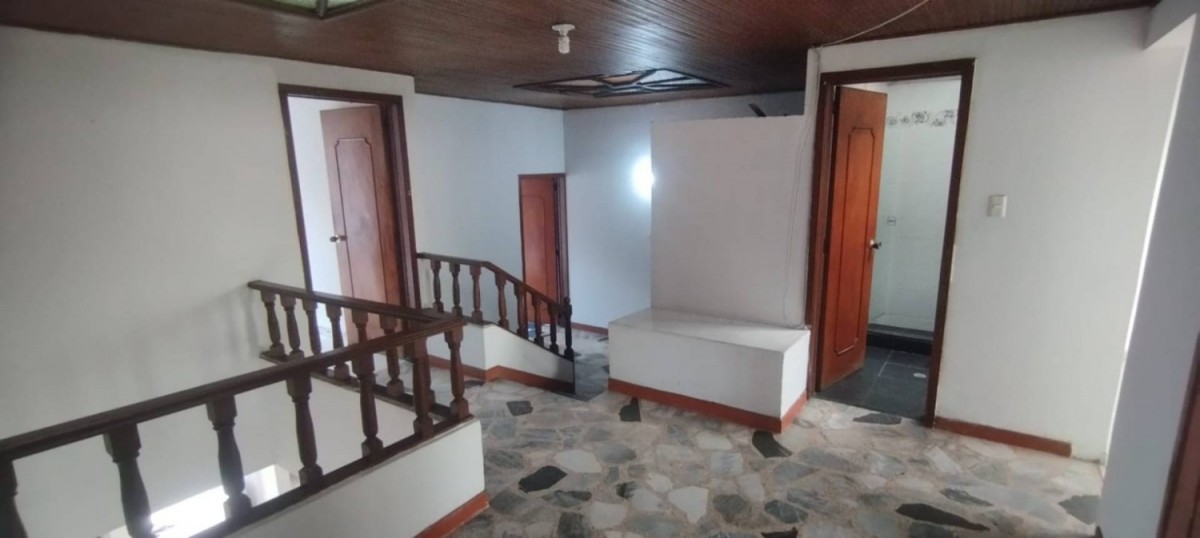 Casa en venta en Normandia, Bogotá · foto 9 de 24