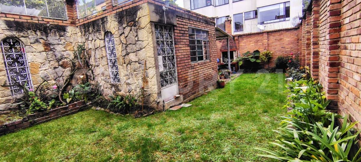 Casa en venta en San Nicolas, Bogotá · foto 3 de 16