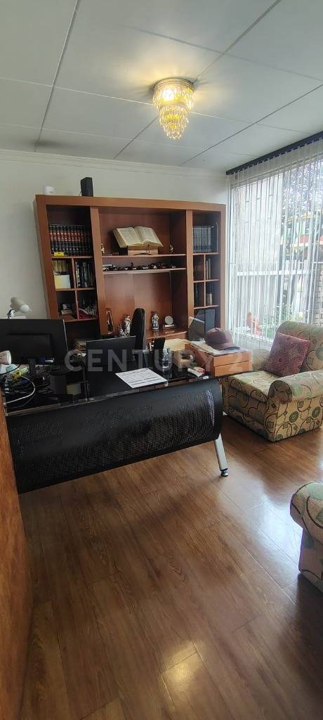Casa en venta en San Nicolas, Bogotá · foto 6 de 16