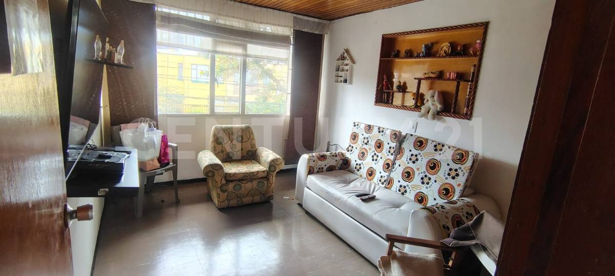 Casa en venta en San Nicolas, Bogotá · foto 12 de 16