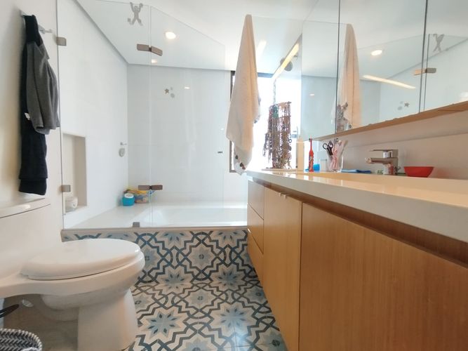 Apartamento de 4 alcobas en arriendo en Las Lomas, Medellín, 234 m² · foto 16 de 20