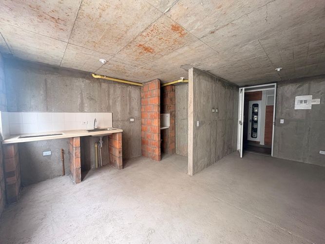 Apartamento de 3 alcobas en venta en Maria Auxiliadora, Sabaneta, 50 m² · foto 2 de 13