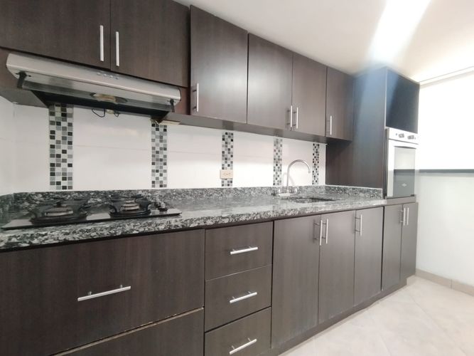 Apartamento de 3 alcobas en arriendo en El Poblado, Medellín, 90 m² · foto 3 de 20