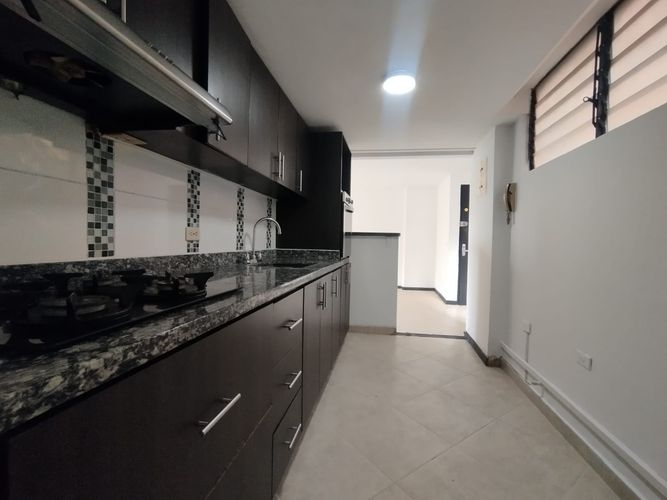Apartamento de 3 alcobas en arriendo en El Poblado, Medellín, 90 m² · foto 4 de 20