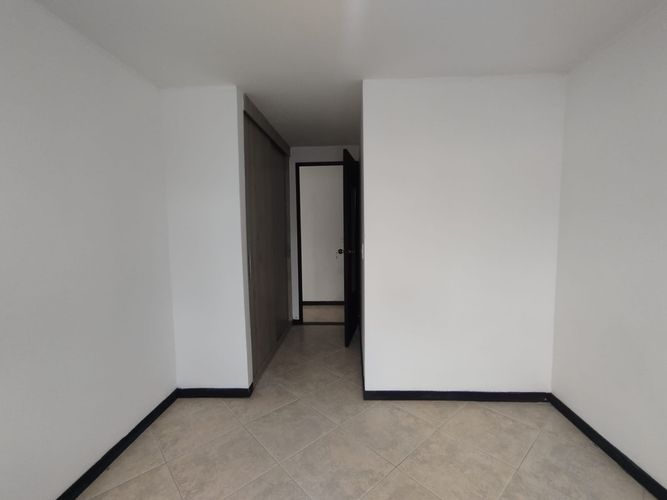 Apartamento de 3 alcobas en arriendo en El Poblado, Medellín, 90 m² · foto 9 de 20