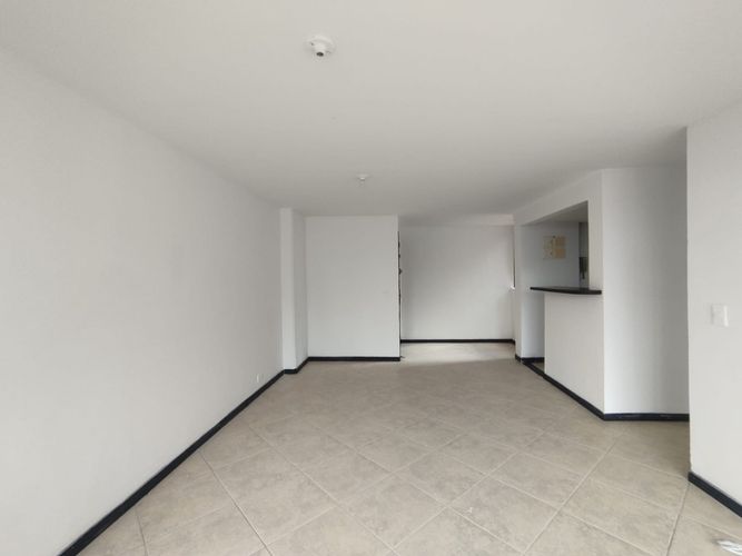 Apartamento de 3 alcobas en arriendo en El Poblado, Medellín, 90 m² · foto 10 de 20