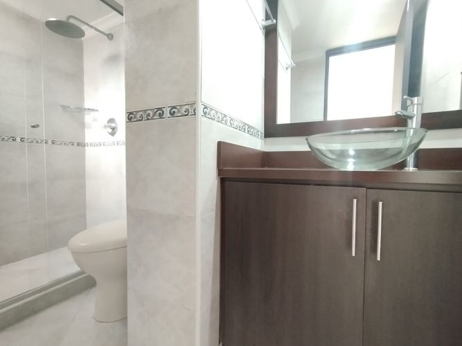 Apartamento de 3 alcobas en arriendo en El Poblado, Medellín, 90 m² · foto 12 de 20
