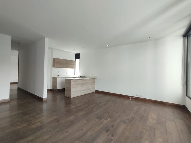 Apartamento de 1 alcoba en arriendo en Urbanización Las Cumbres, Medellín, 74 m² · foto 5 de 20