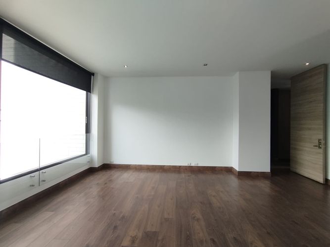 Apartamento de 1 alcoba en arriendo en Urbanización Las Cumbres, Medellín, 74 m² · foto 8 de 20