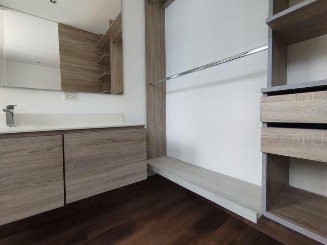 Apartamento de 1 alcoba en arriendo en Urbanización Las Cumbres, Medellín, 74 m² · foto 14 de 20