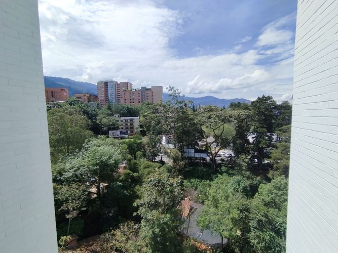 Apartamento de 1 alcoba en arriendo en Urbanización Las Cumbres, Medellín, 74 m² · foto 20 de 20