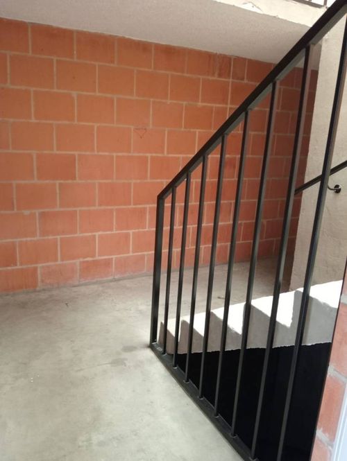 Apartamento de 3 alcobas en venta en El Danubio, Soacha, 47 m² · foto 4 de 22
