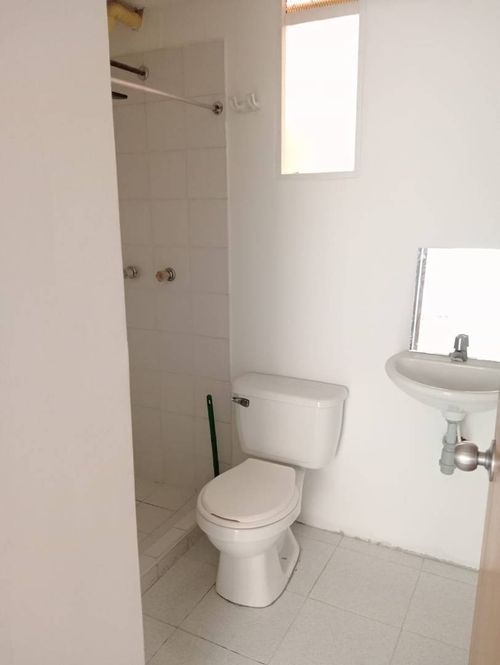 Apartamento de 3 alcobas en venta en El Danubio, Soacha, 47 m² · foto 15 de 22