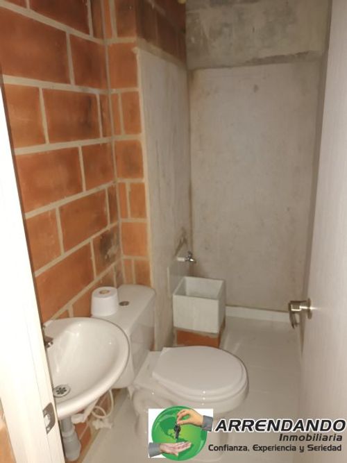 Local en arriendo en Cabecera San Antonio De Prado, Medellín, 25 m² · foto 7 de 7