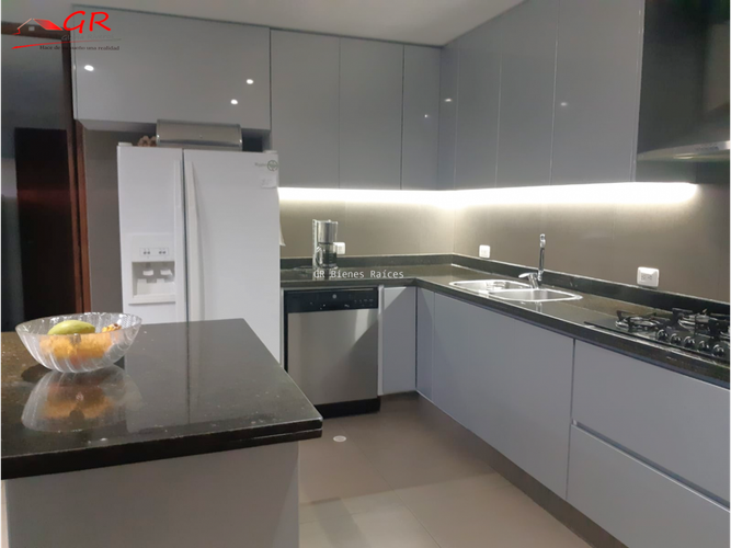 Casa de 4 alcobas en venta en Delicias Norte, Chía, 420 m² · foto 8 de 24