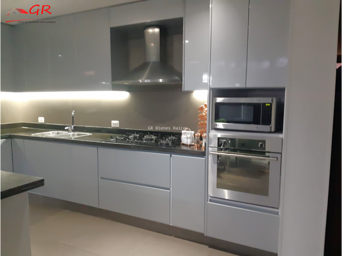Casa de 4 alcobas en venta en Delicias Norte, Chía, 420 m² · foto 9 de 24