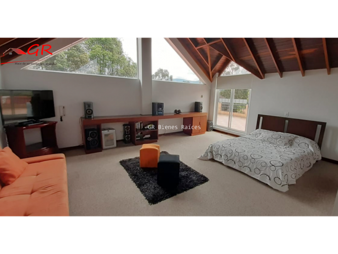 Casa de 4 alcobas en venta en Delicias Norte, Chía, 420 m² · foto 12 de 24