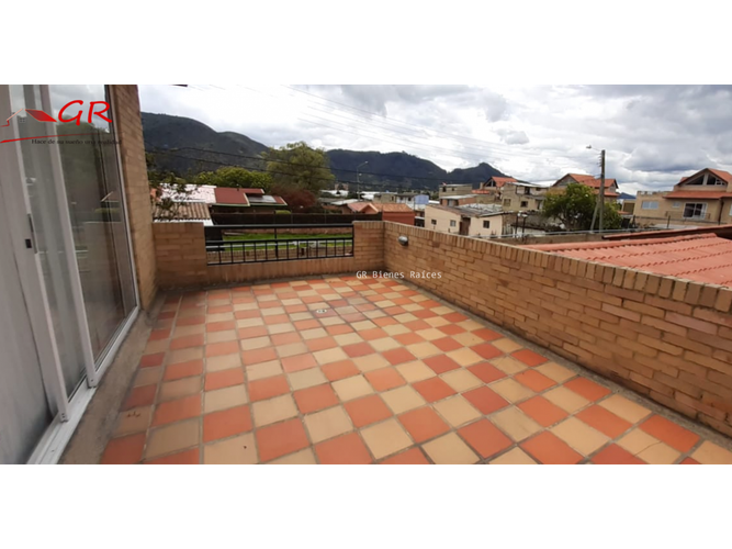 Casa de 4 alcobas en venta en Delicias Norte, Chía, 420 m² · foto 20 de 24