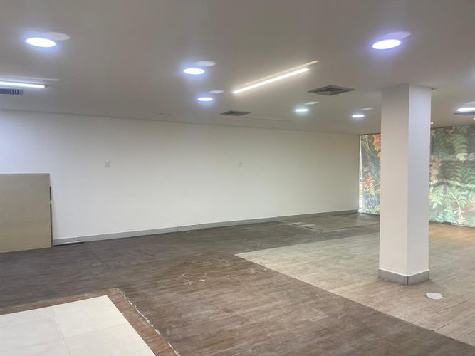 Local en arriendo en El Poblado, Medellín, 90 m² · foto 9 de 11