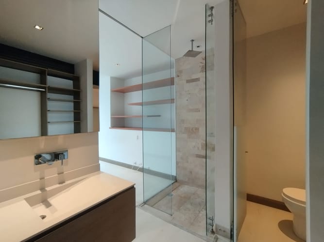 Apartamento de 1 alcoba en arriendo en Urbanización Las Cumbres, Medellín, 90 m² · foto 15 de 20