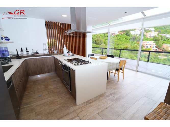 Casa de 6 alcobas en venta en Hatogrande, Sopó, 457 m² · foto 8 de 24