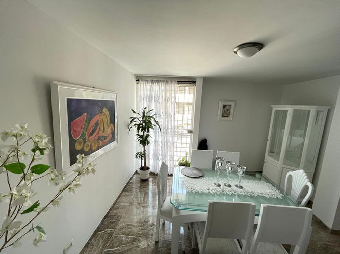 Edificio en venta en Colseguros Andes, Cali, 157 m² · foto 11 de 17