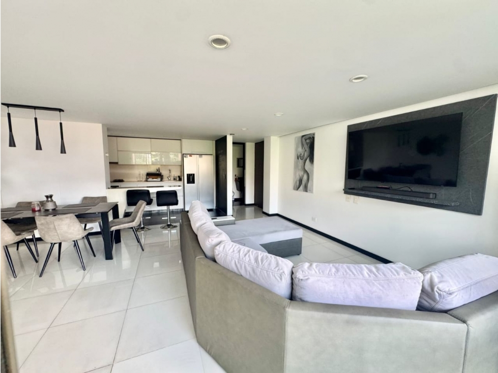 Apartamento en venta en Castropol, Medellín 4