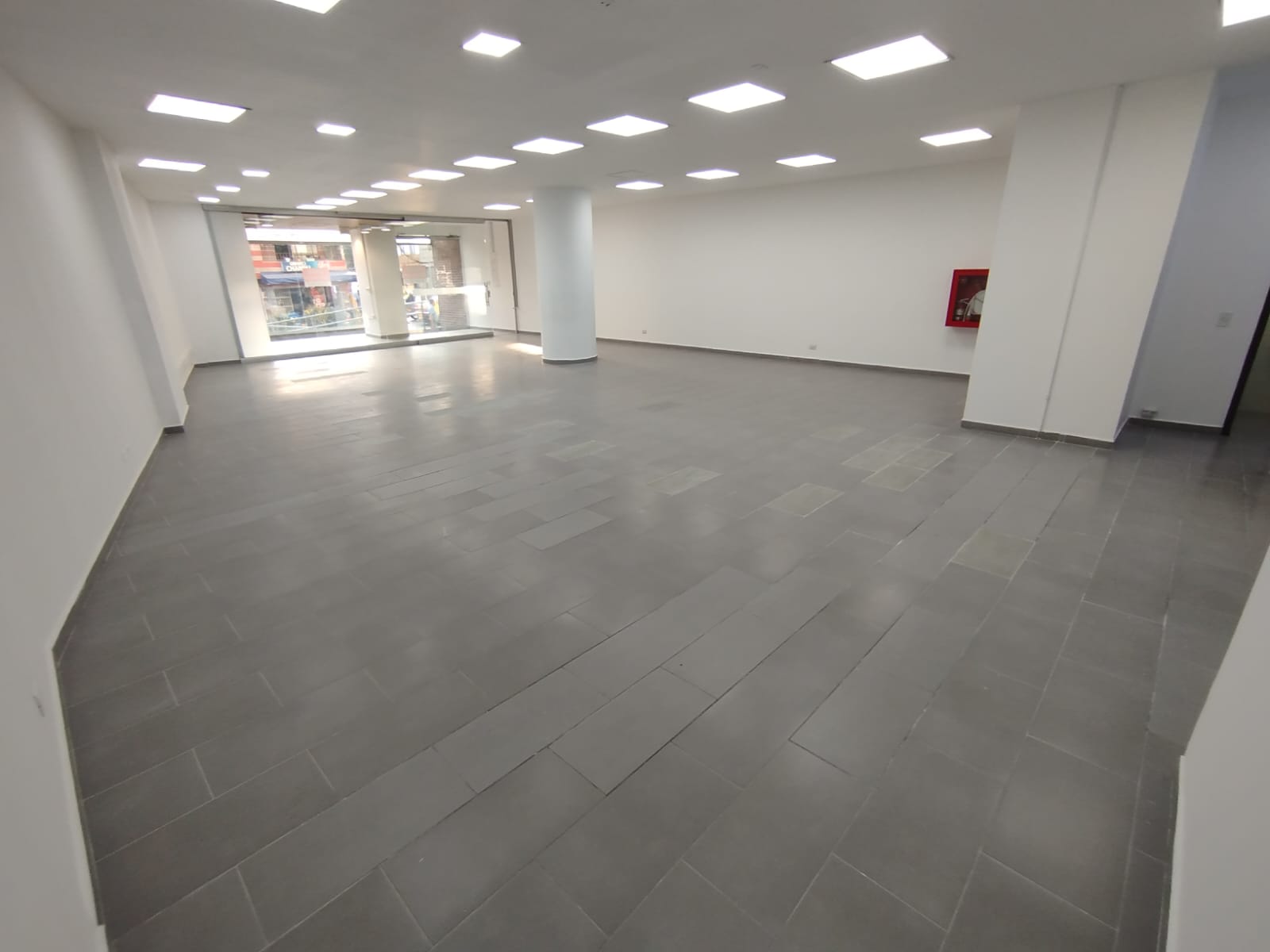 Retail space for rent in Centro, Bello