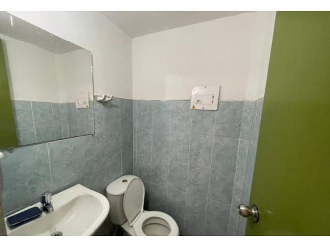Local en arriendo en Florida Nueva, Medellín, 25 m² · foto 3 de 3