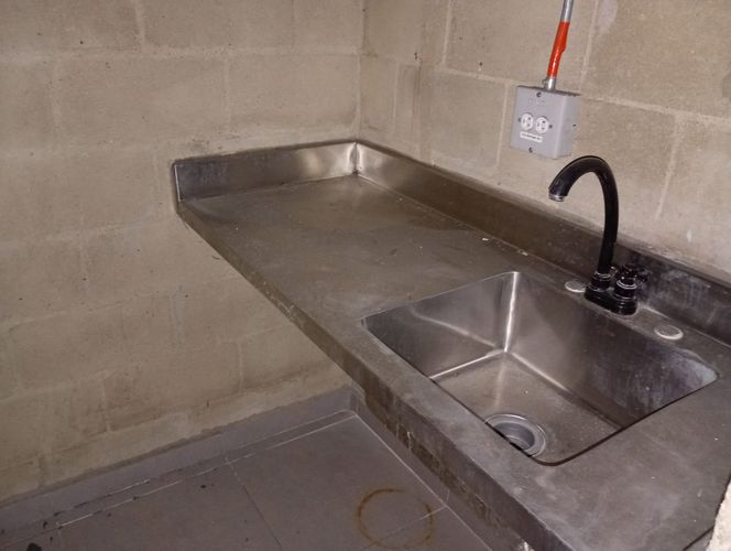 Bodega en venta en Actividad Multiple, Copacabana, 1013 m² · foto 3 de 10