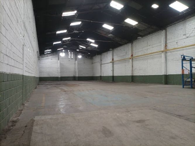 Bodega en arriendo en Las Mercedes, Itagüí, 2100 m² · foto 5 de 19