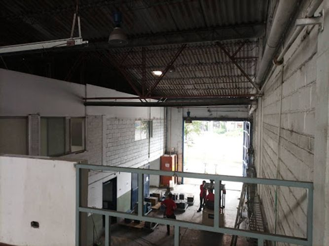 Bodega en arriendo en Las Mercedes, Itagüí, 2100 m² · foto 12 de 19