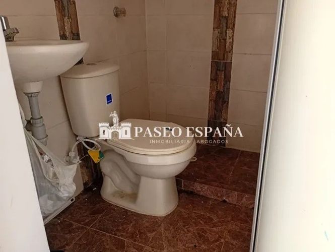 Casa de 6 alcobas en venta en Eloy Valenzuela, Girón, 295 m² · foto 10 de 14