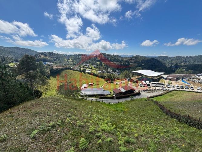 Lote en venta en Loma Del Escobero, Envigado, 2650 m² · foto 4 de 14