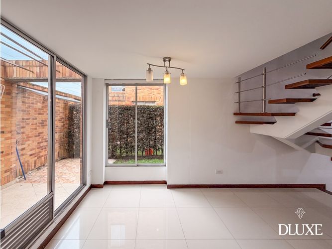 Casa en venta en San Jose De Los Nogales, Chía · foto 4 de 24
