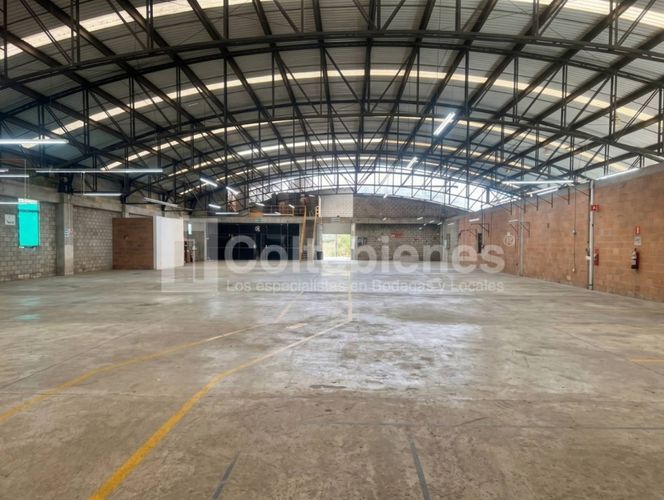 Bodega en arriendo en Bellavista, Guarne, 2000 m² · foto 6 de 6