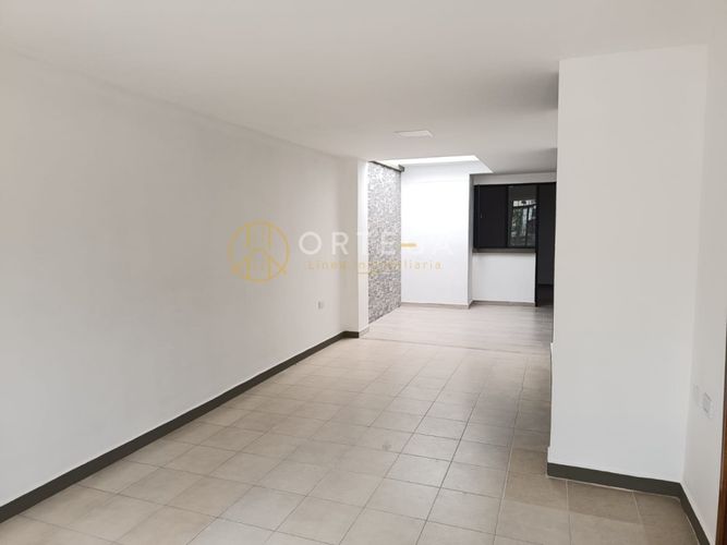 Casa de 3 alcobas en venta en Los Andes, Floridablanca, 65 m² · foto 3 de 16