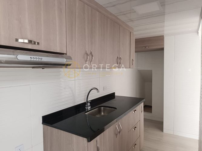 Casa de 3 alcobas en venta en Los Andes, Floridablanca, 65 m² · foto 6 de 16