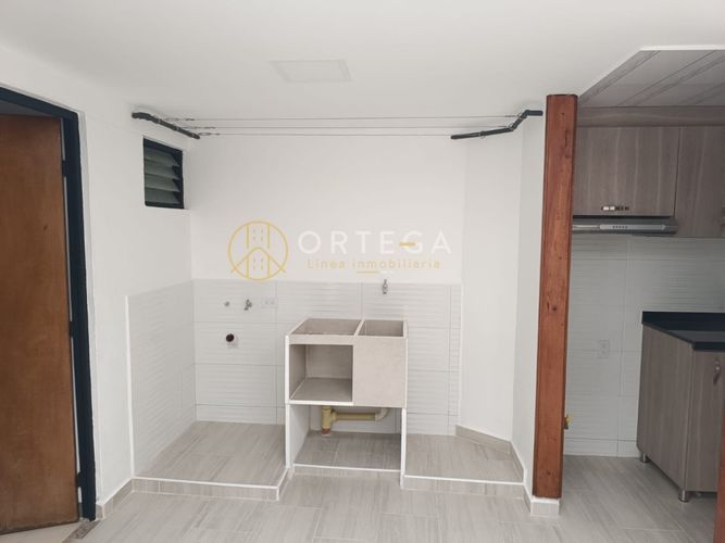 Casa de 3 alcobas en venta en Los Andes, Floridablanca, 65 m² · foto 8 de 16