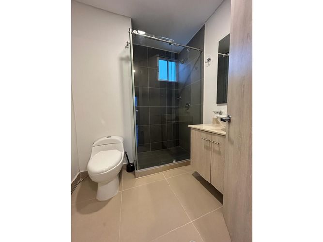 Apartamento de 3 alcobas en venta en Nueva Tequendama, Jamundí, 157 m² · foto 13 de 24