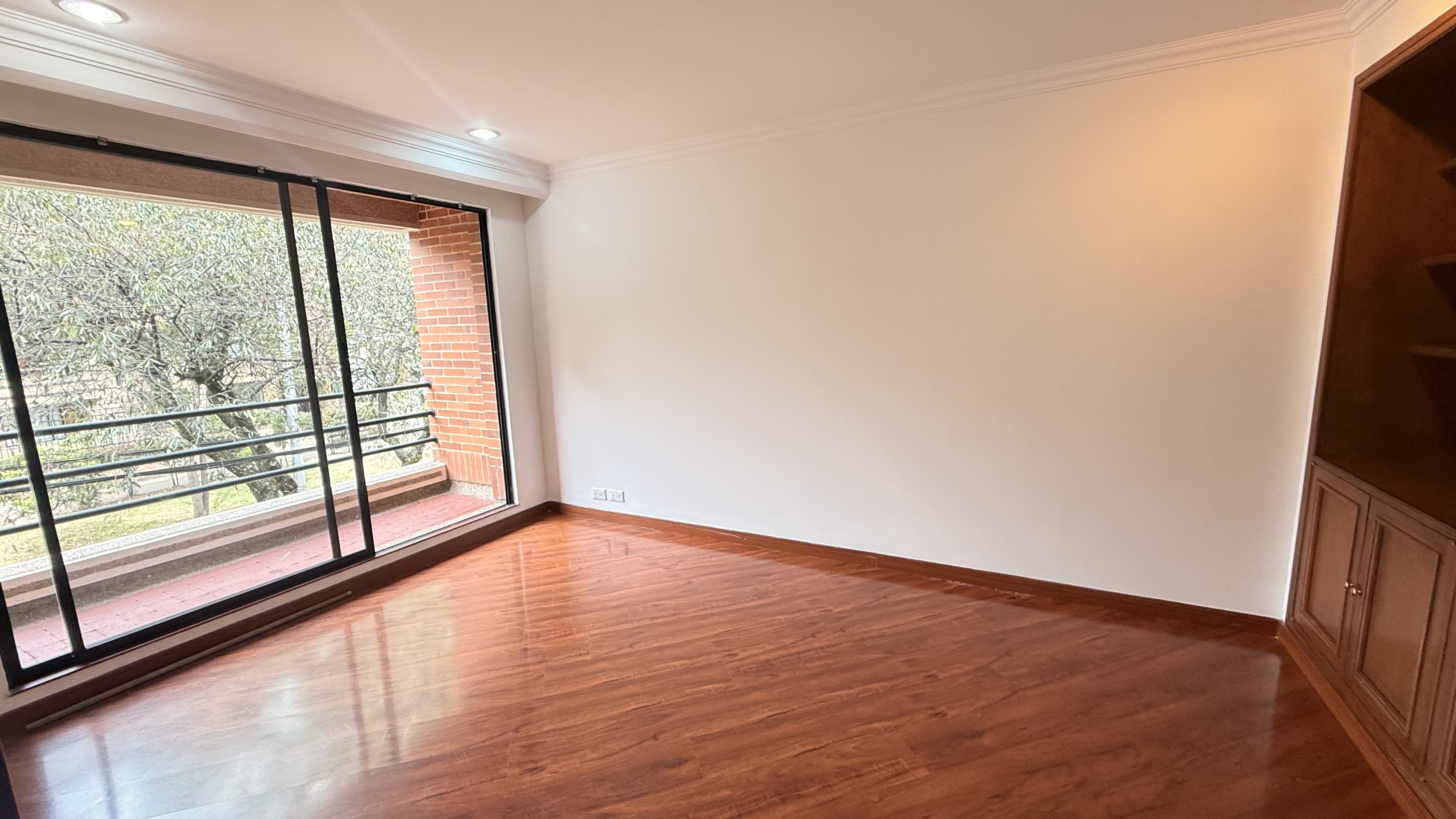 Apartamento en venta en Chicó Navarra, Bogotá · foto 8 de 23