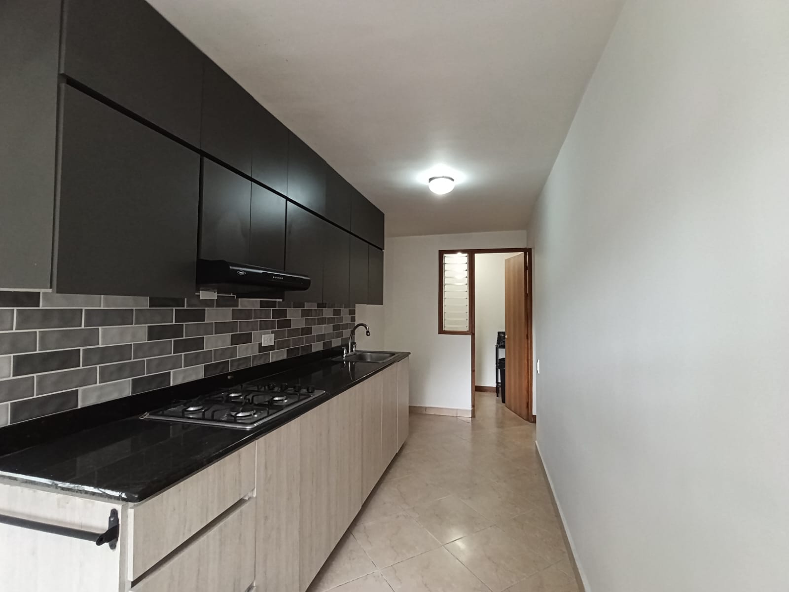 Apartamento en arriendo en El Poblado, Medellín · foto 8 de 20