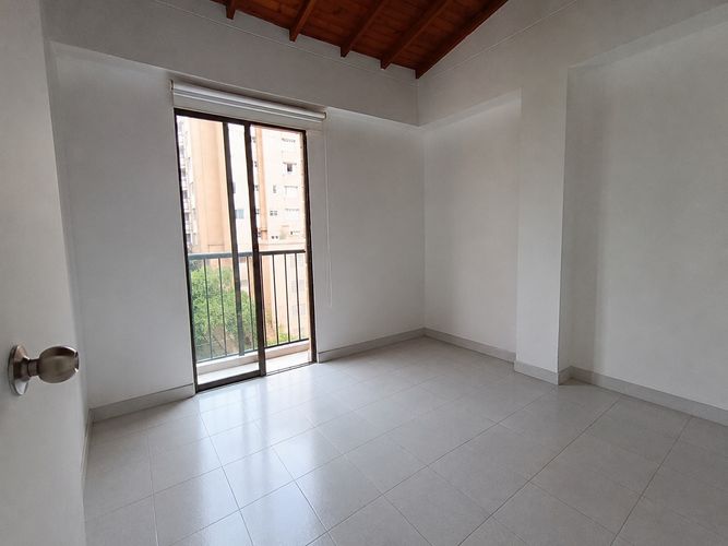 Apartamento de 3 alcobas en arriendo en Belén, Medellín, 90 m² · foto 6 de 17