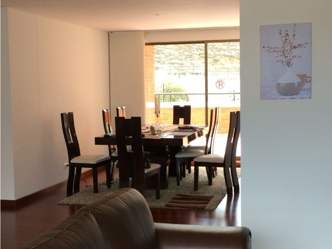 Apartamento de 3 alcobas en venta en Prados De La Sabana, Bogotá, 210 m² · foto 4 de 23