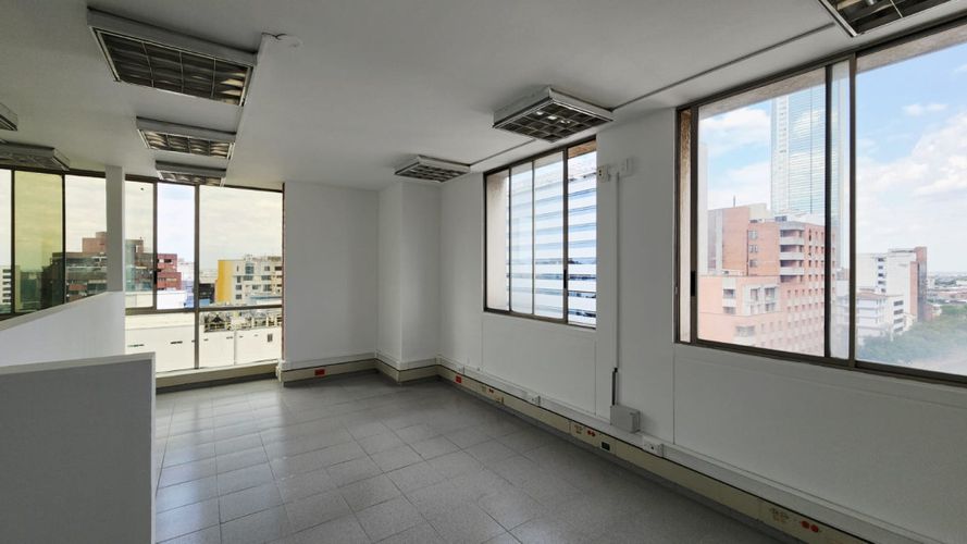 Local en venta en Versalles, Cali, 136 m² · foto 4 de 12