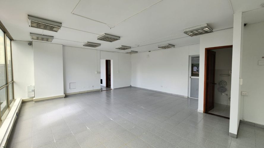 Local en venta en Versalles, Cali, 136 m² · foto 6 de 12
