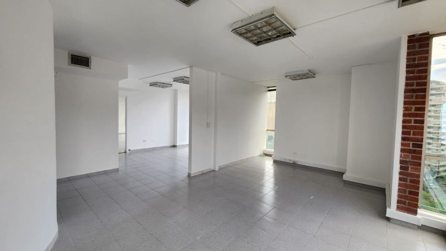 Local en venta en Versalles, Cali, 136 m² · foto 11 de 12
