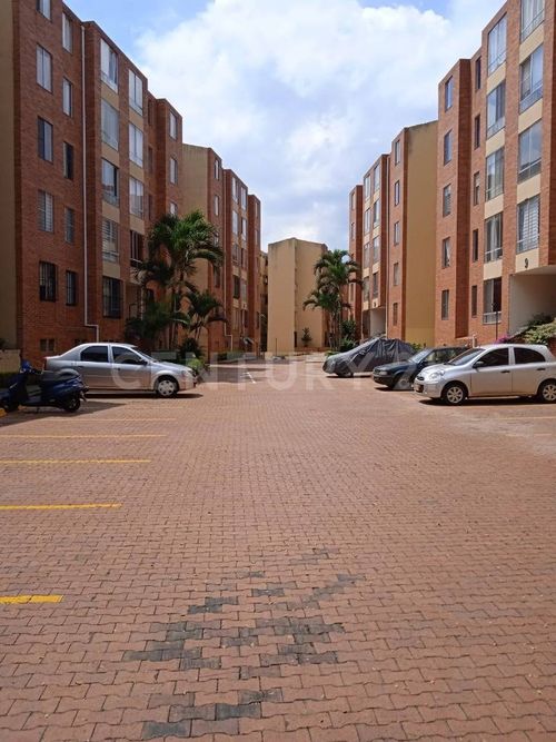 Apartamento de 3 alcobas en venta en Melendez, Cali, 54 m² · foto 2 de 20